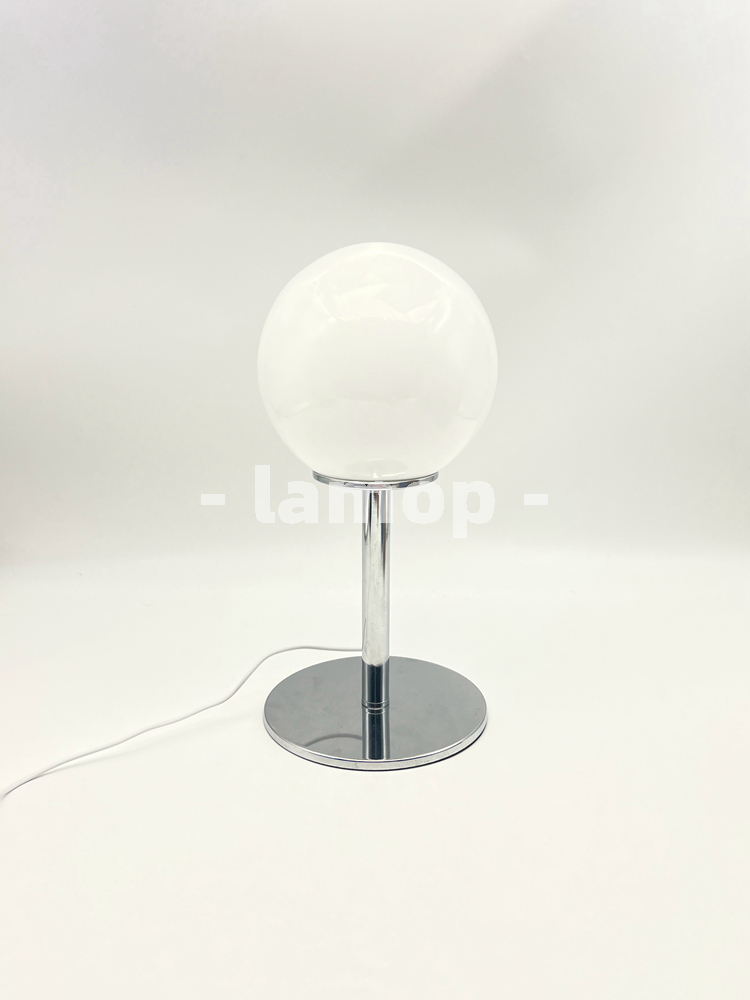 Lámpara de Mesa con Base Croma - Lighting Decor reseña y precio
